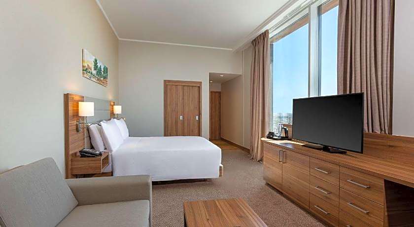 Hilton Garden Inn Riyadh Financial District