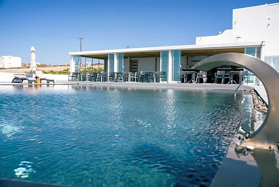SerenitÃ  Luxury Suites