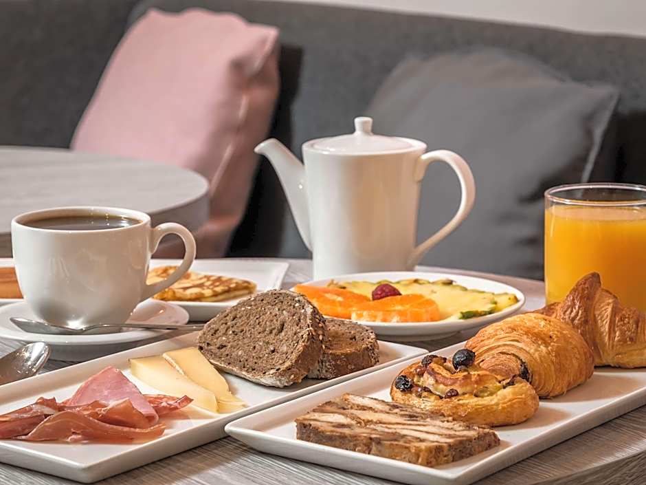 Mercure Paris 9 Pigalle Sacre-Coeur Hotel