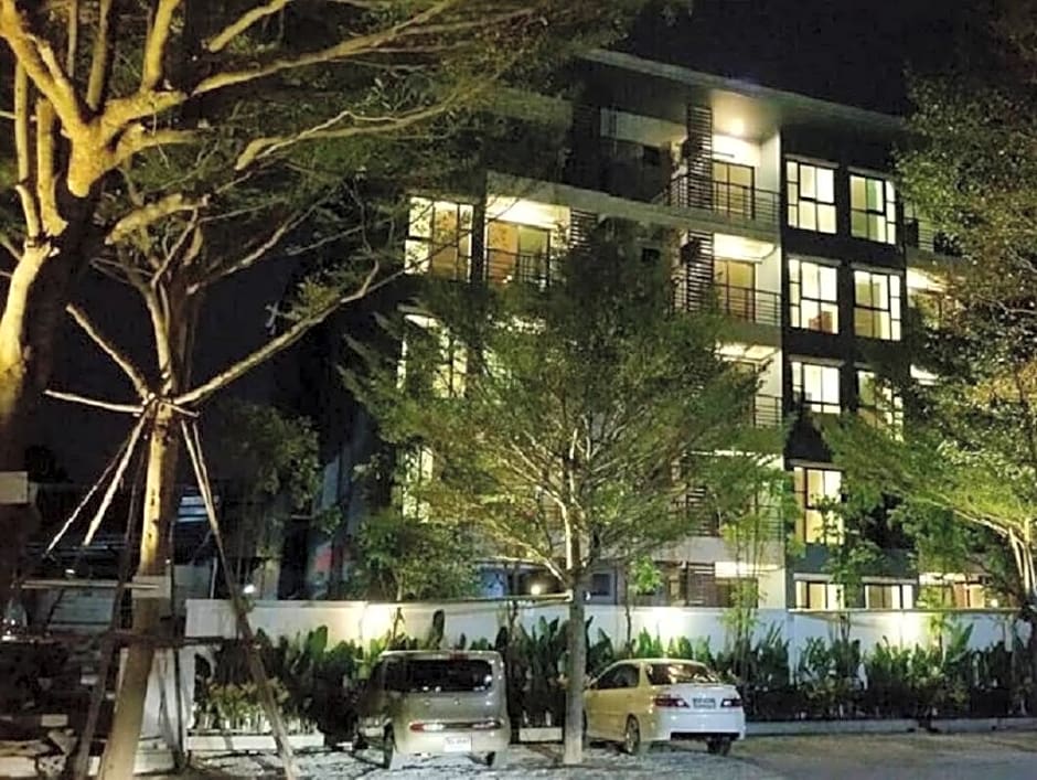 Woodroof Residence Rangsit