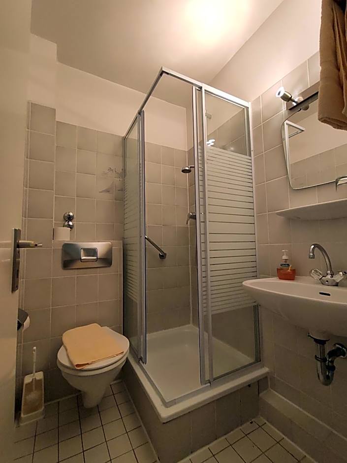 Condi Hotel