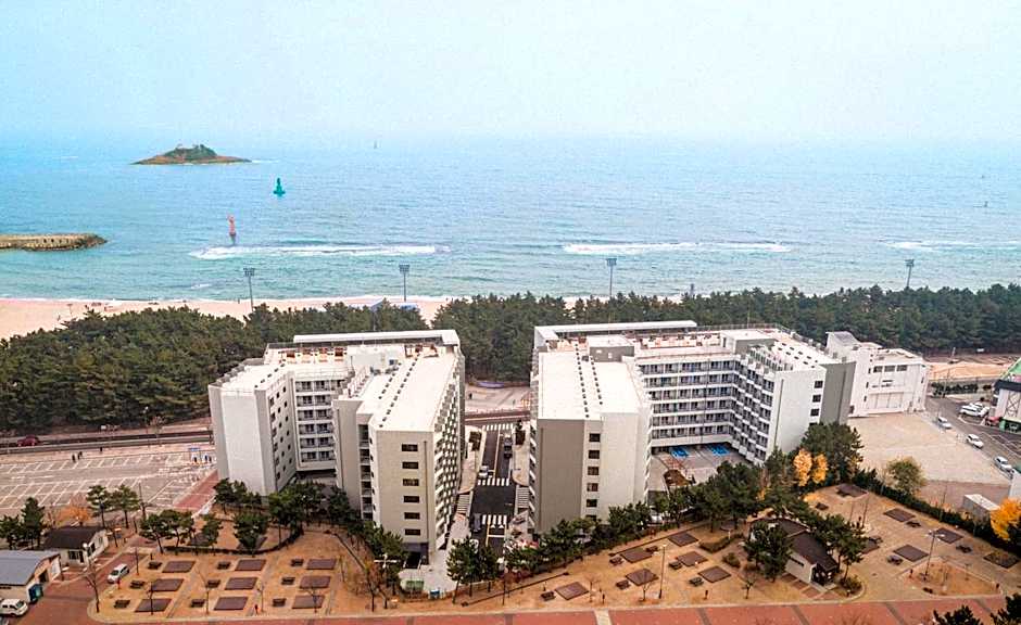 Risen Ocean Park Hotel