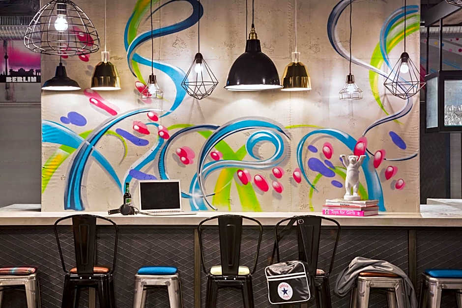Moxy by Marriott Berlin Humboldthain Park
