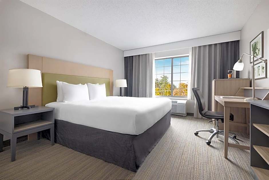 Country Inn & Suites by Radisson, Springfield, OH