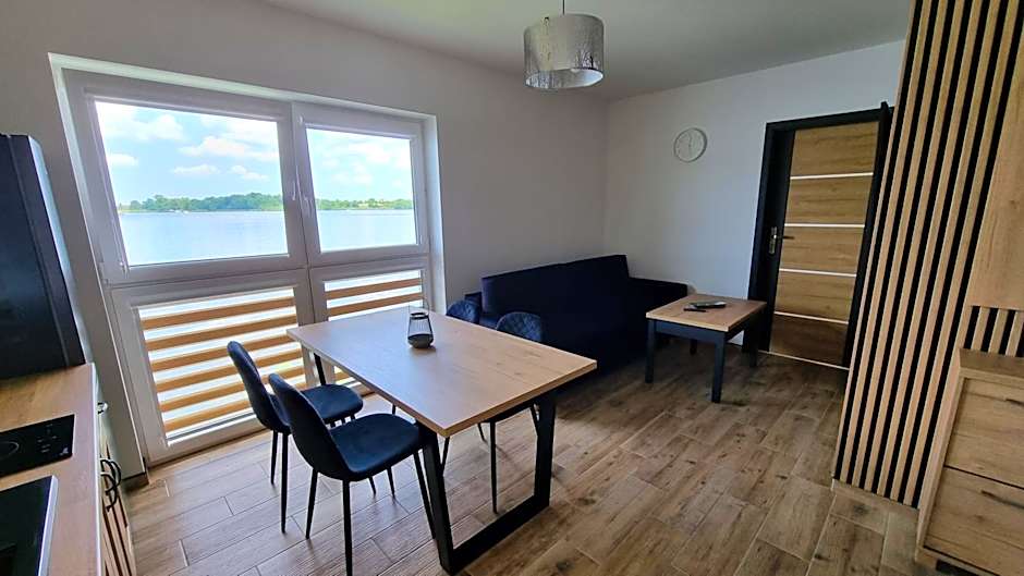 Ośrodek Szkoleniowo-Wypoczynkowy Bernardynka domki na wodzie