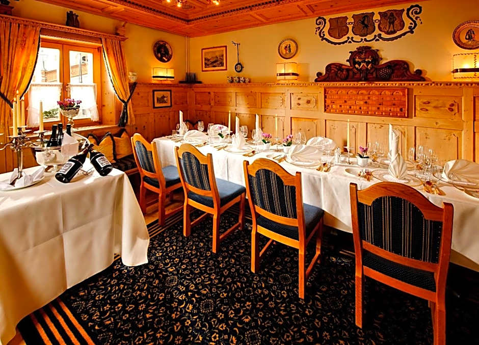 Relais & Châteaux Schlosshotel Chastè - Scuol Tarasp