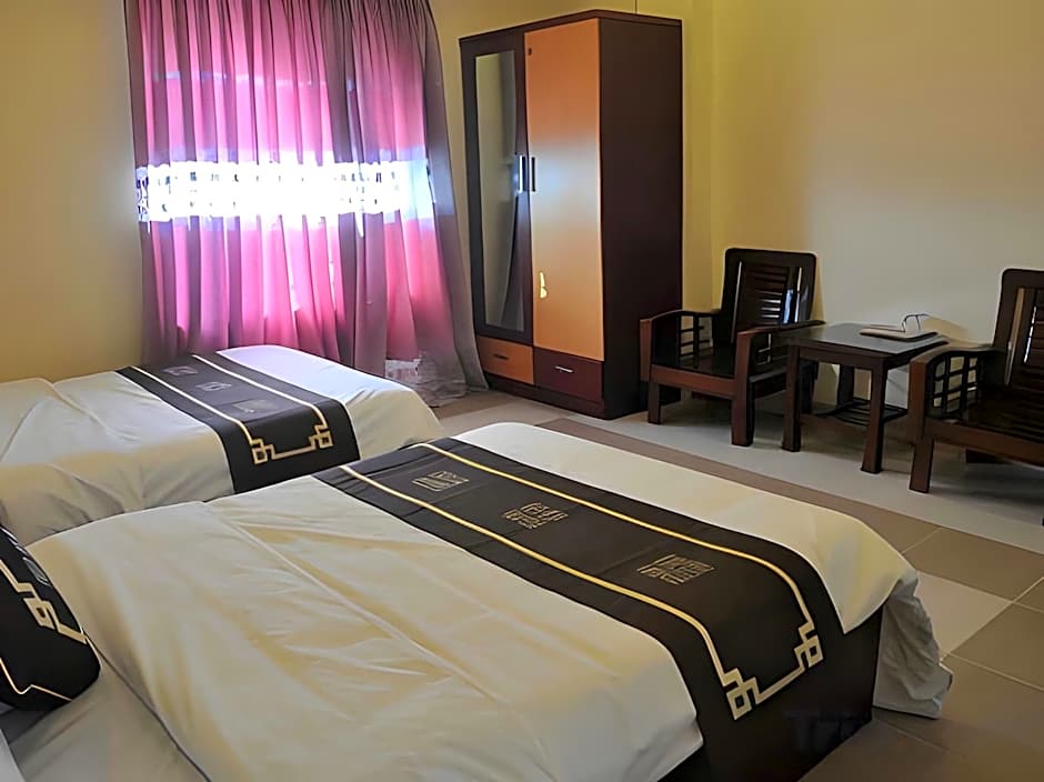 Rose Hotel