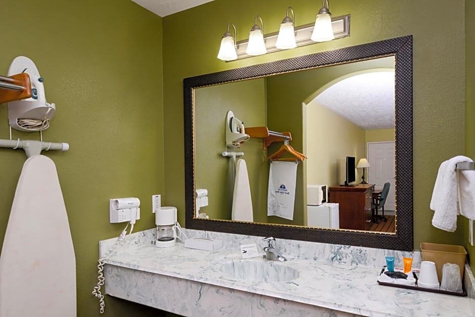 Americas Best Value Inn & Suites Waller Prairie View