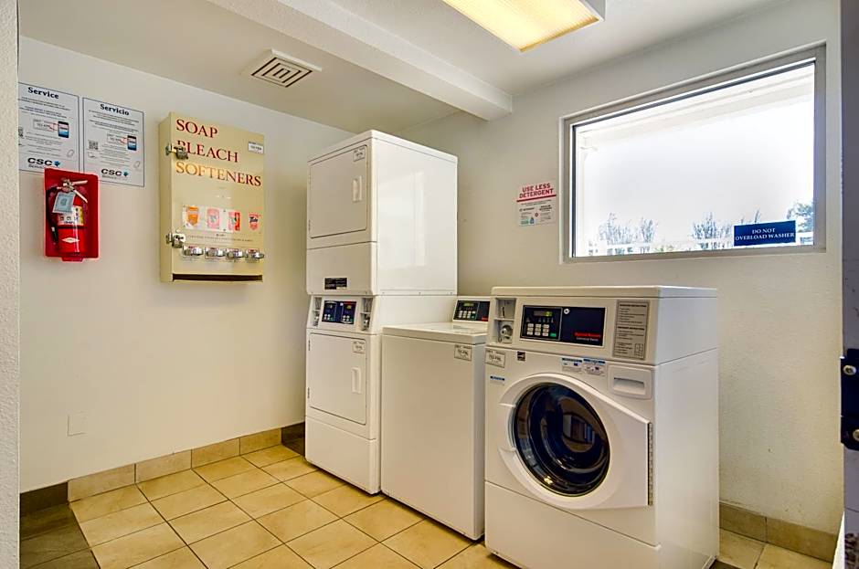 Motel 6-Tacoma, WA - Fife