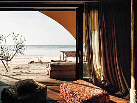 Deluxe Bungalow with Sea View