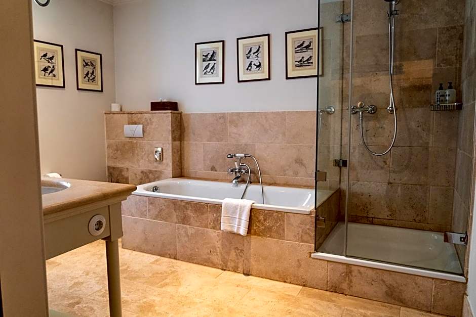 Schloss Auel Boutique Hotel & Design Golf Lodge