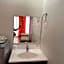 3 Pax Charming Foggy Cold Breeze, Cozy Gardenville Hotel
