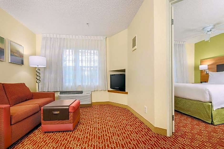 Sonesta Simply Suites Houston Brookhollow