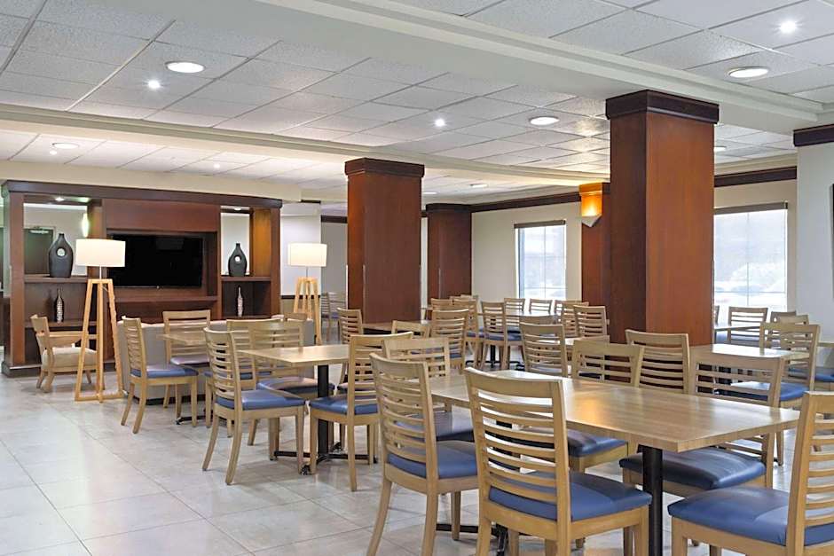 Wyndham Garden Monterrey Aeropuerto