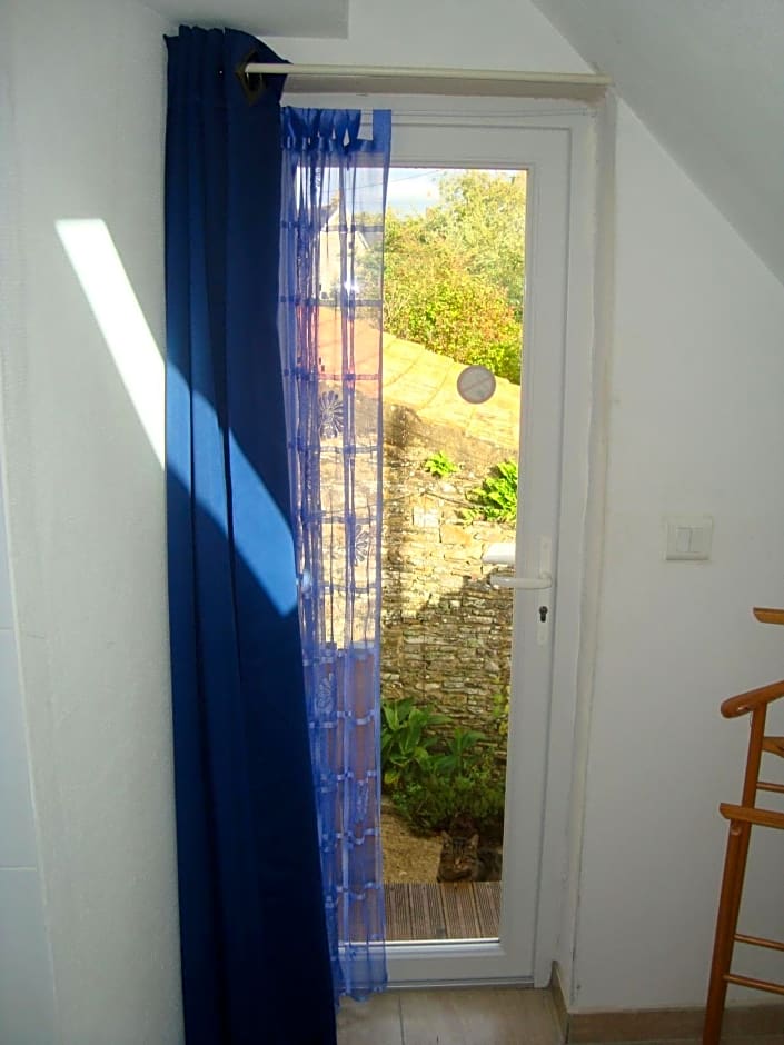 Studio "LA MEDINA", PISCINE jusqu'au 15 septembre, JARDIN BOTANIQUE, COMMERCES &MER