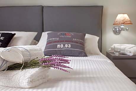 Standard Room with City & Side Sea View