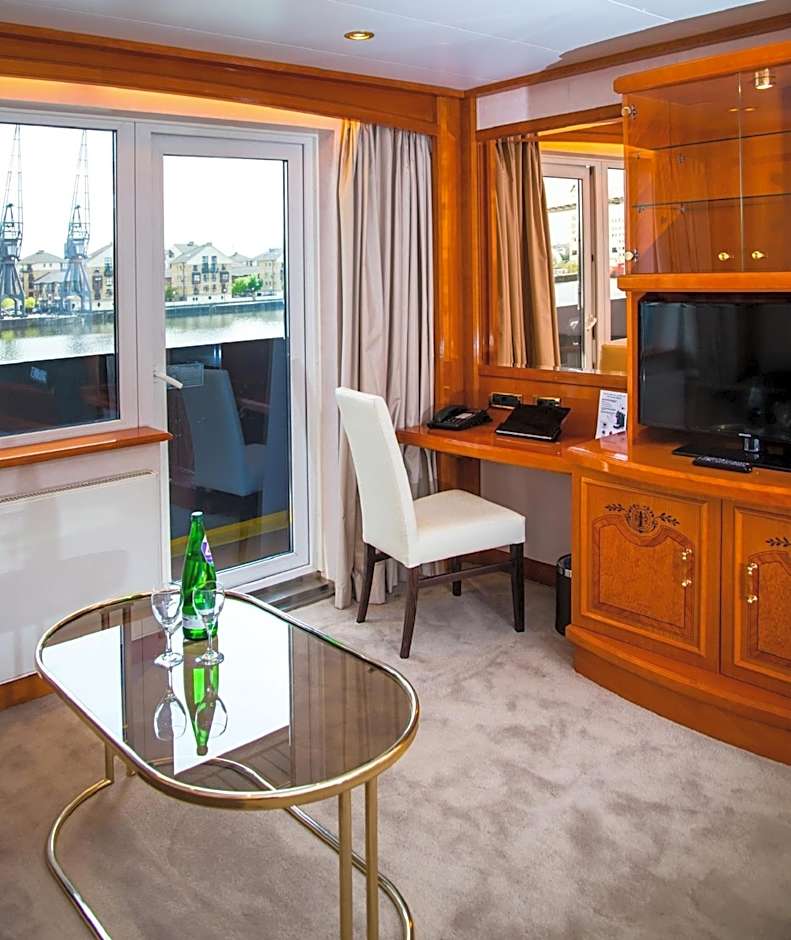 Sunborn London Yacht Hotel