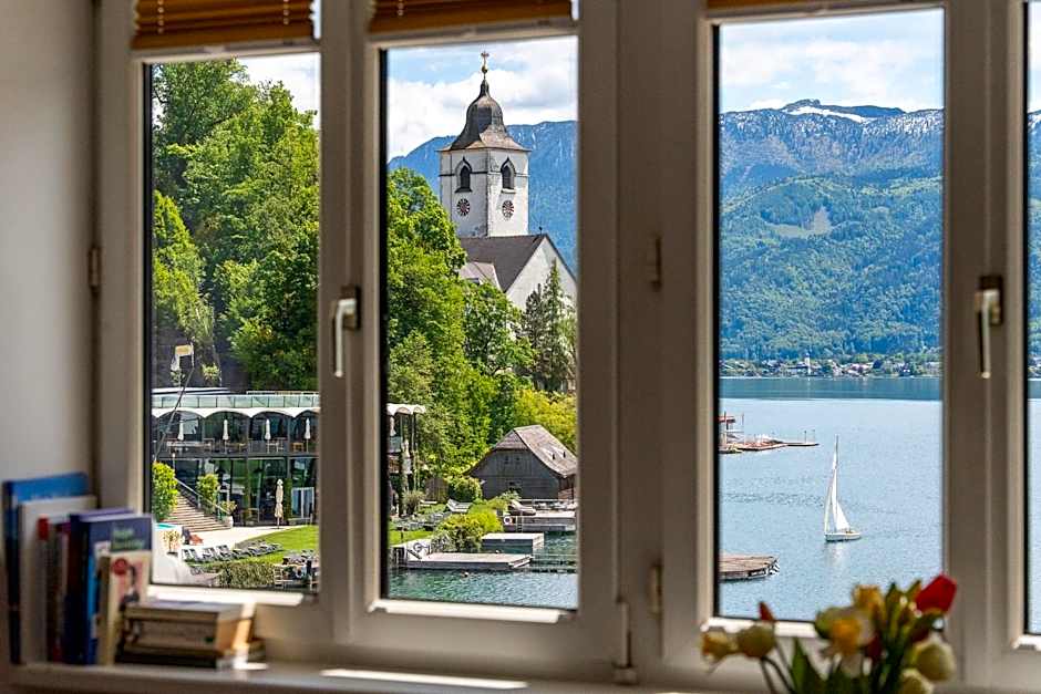 Romantik Residenz (Ferienwohnungen Hotel Im Weissen Rössl) - Dependance