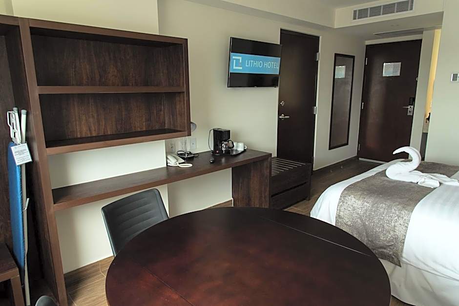 Lithio Hotel