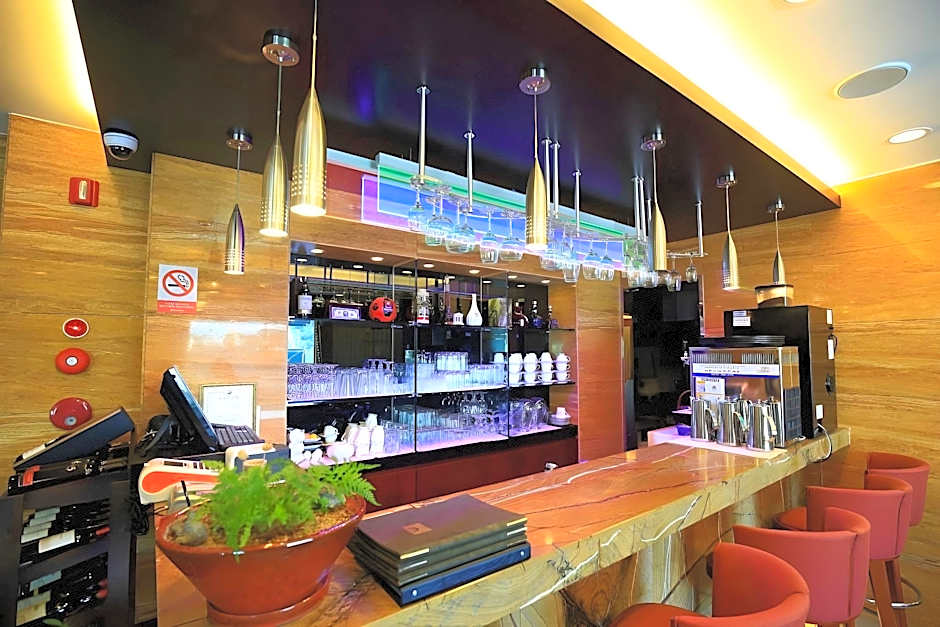 Tongyeong Gallery Hotel