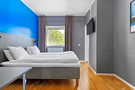 Economy Twin Room