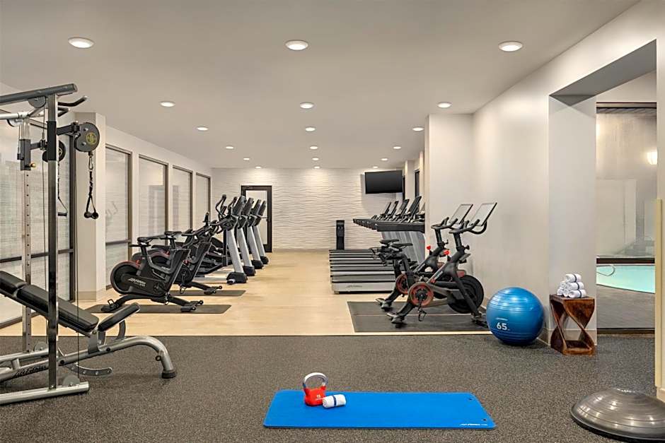 DoubleTree By Hilton Pittsburgh-Green Tree