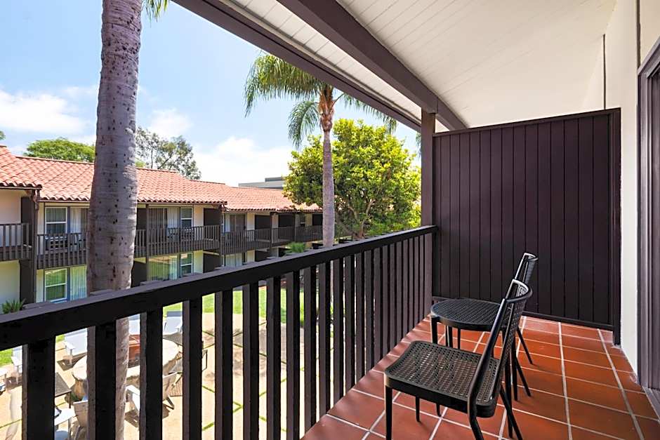 Best Western Plus Pepper Tree Inn