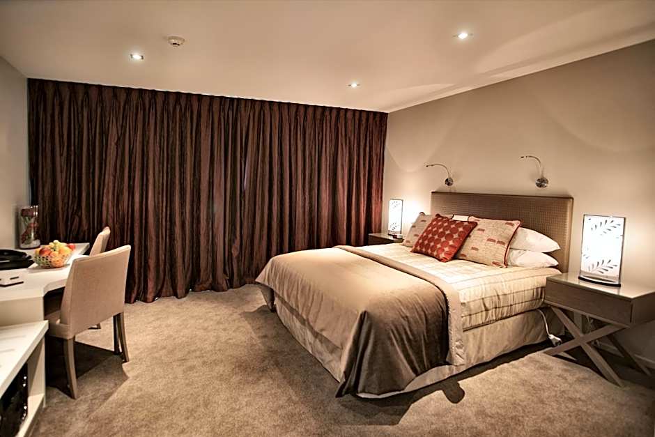 The St James Premium Accommodation