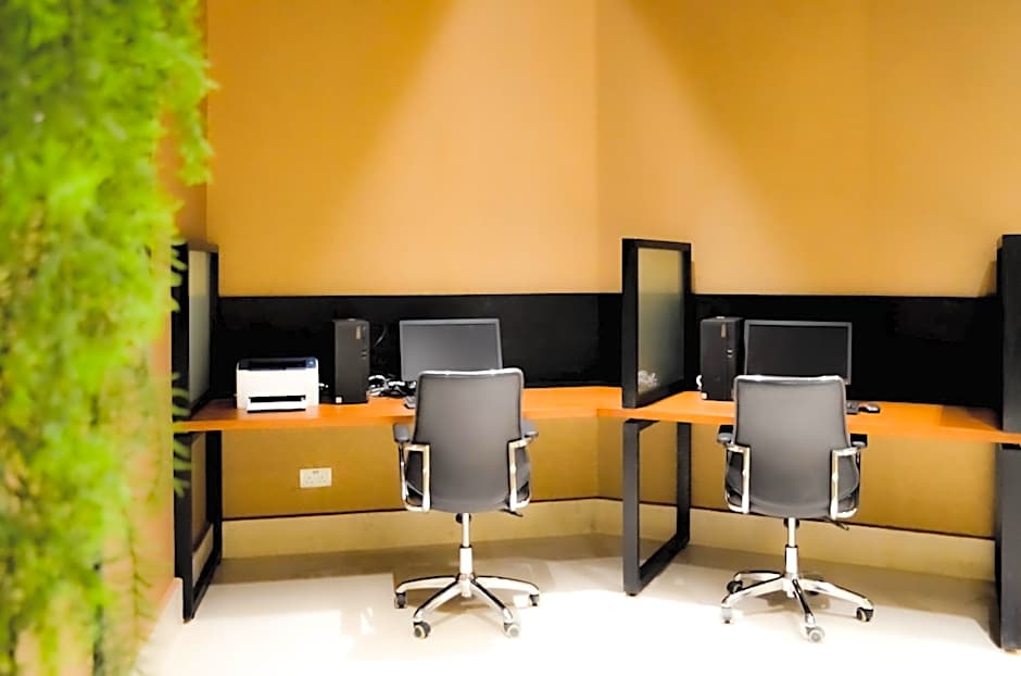 JUFFAIR BOULEVARD HOTEL & SUITES