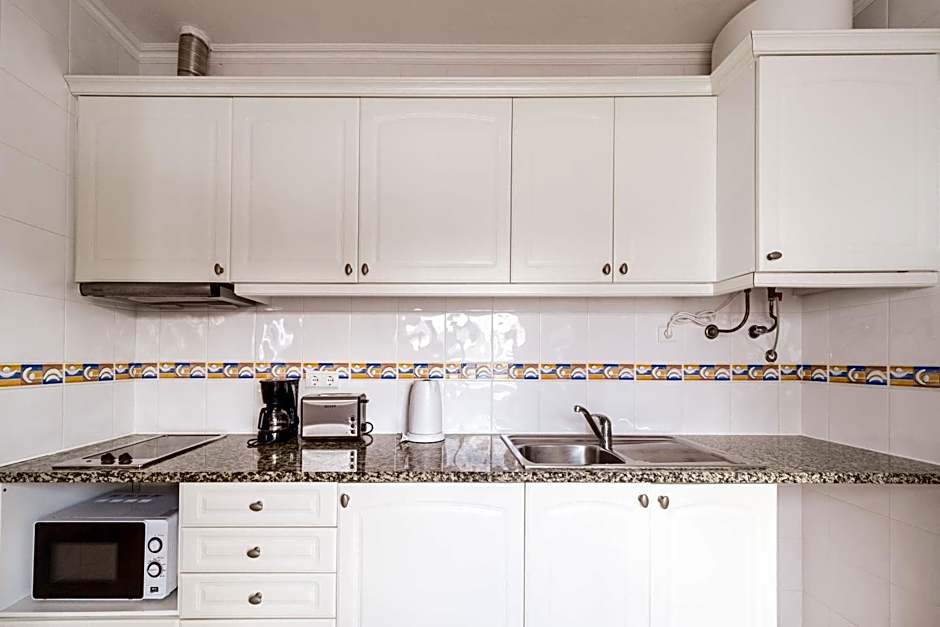 Oasis Beach Apartments