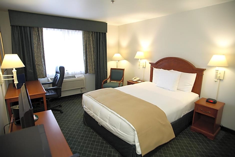 Baymont INN & Suites by Wyndham