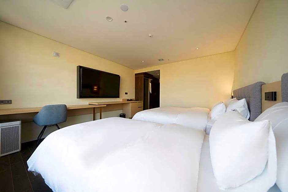 Gwangju H1 Hotel