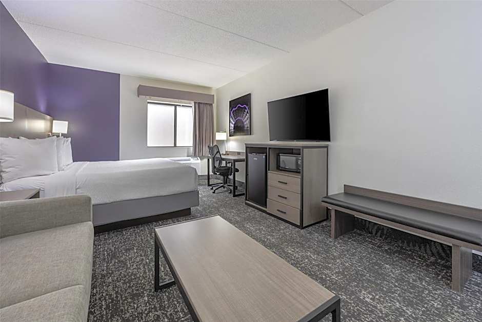 Best Western Bolingbrook Hotel