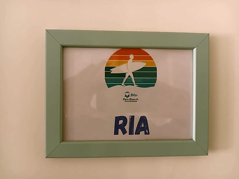 Blife Faro Beach Hostel & Rooms