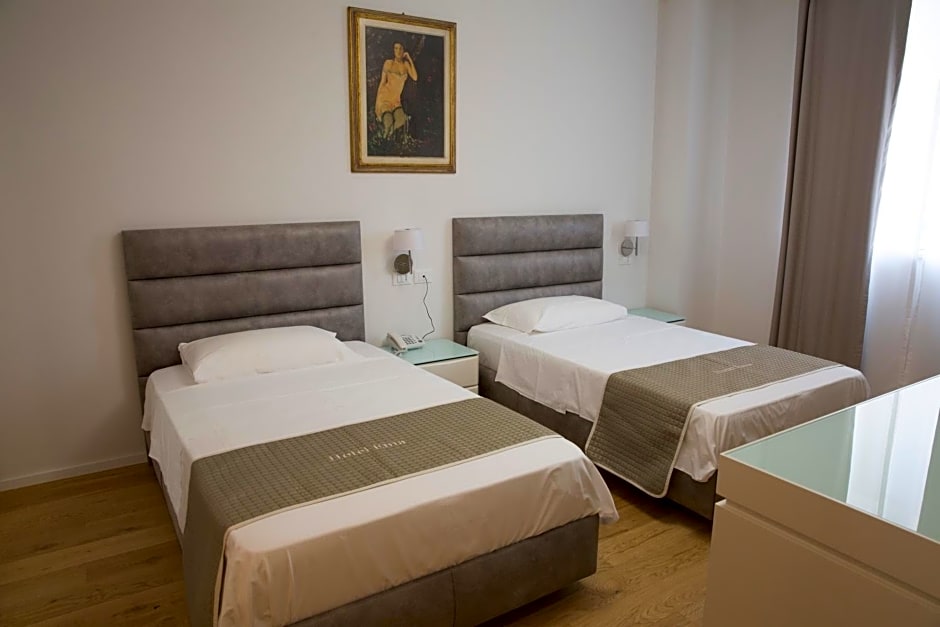 Boutique Hotel Enia