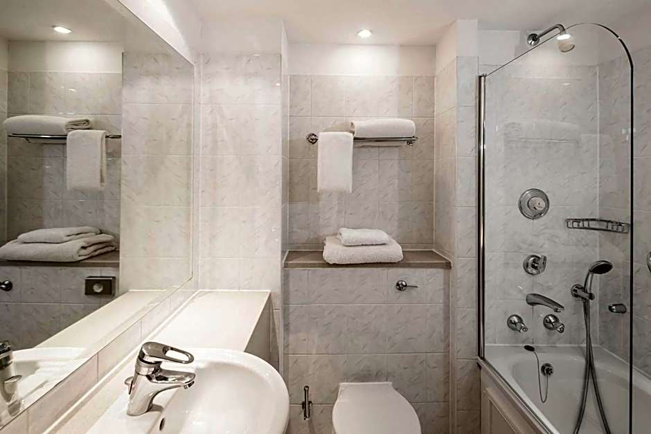 Crowne Plaza Chester By IHG