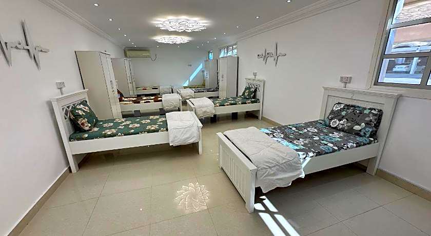International-Abu Dhabi Hostel Villa