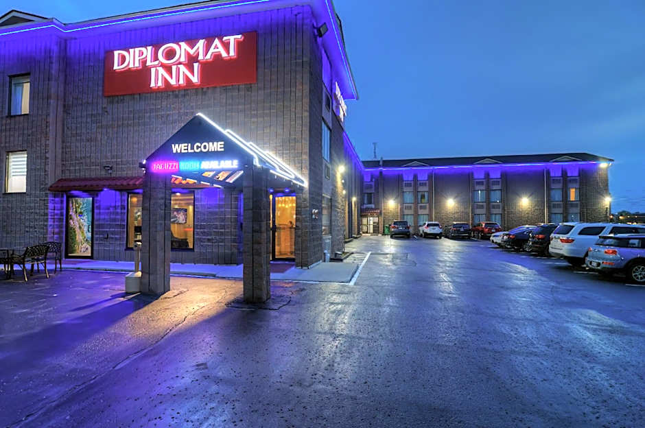 Diplomat Inn