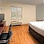 WoodSpring Suites Topeka