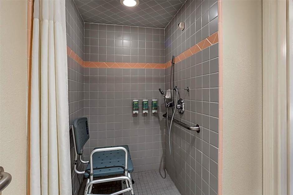 Best Western Luxury Inn