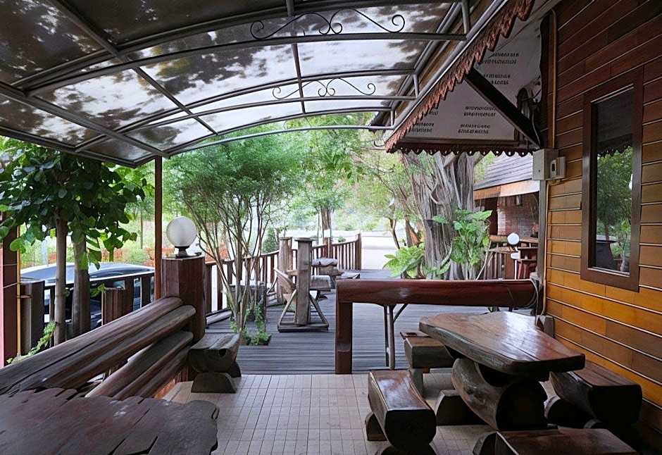 The Northern View Hotel