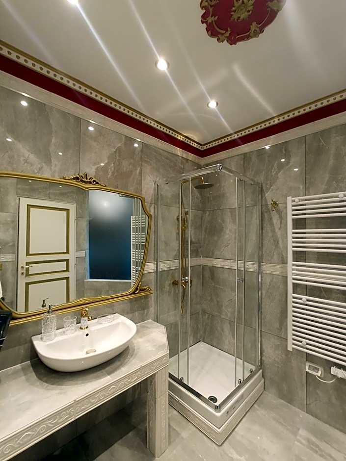 VILLA EVELINA Bad And Breakfast Home Restaurant Gurmet