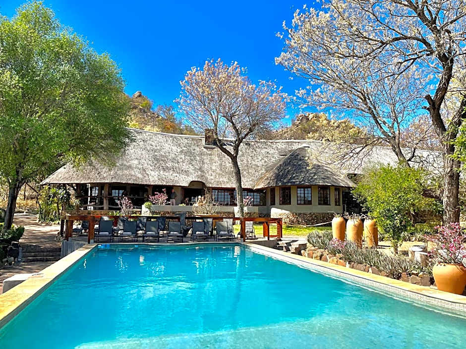 MILIMA Big 5 Safari Lodge