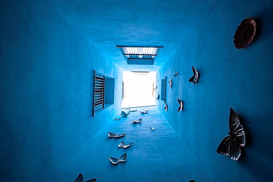 Casa Alhaja by Shiadu