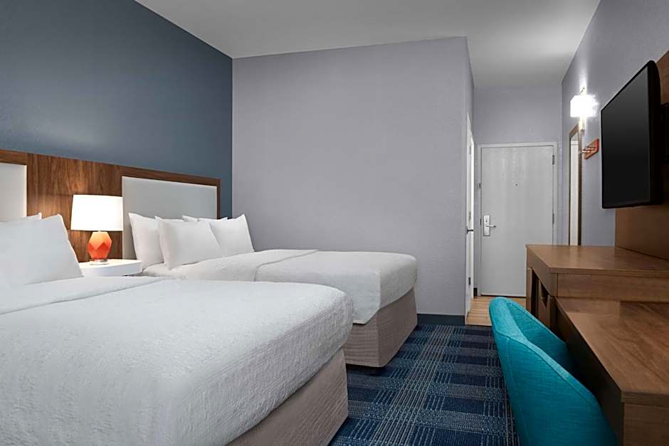 Hampton Inn By Hilton Russellville