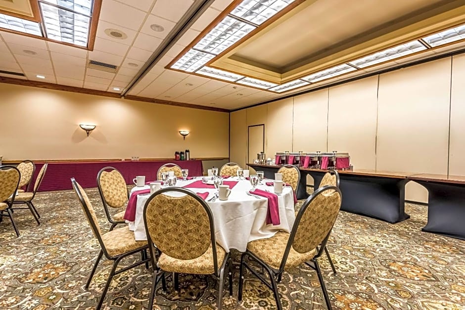 Quality Inn near Finger Lakes and Seneca Falls