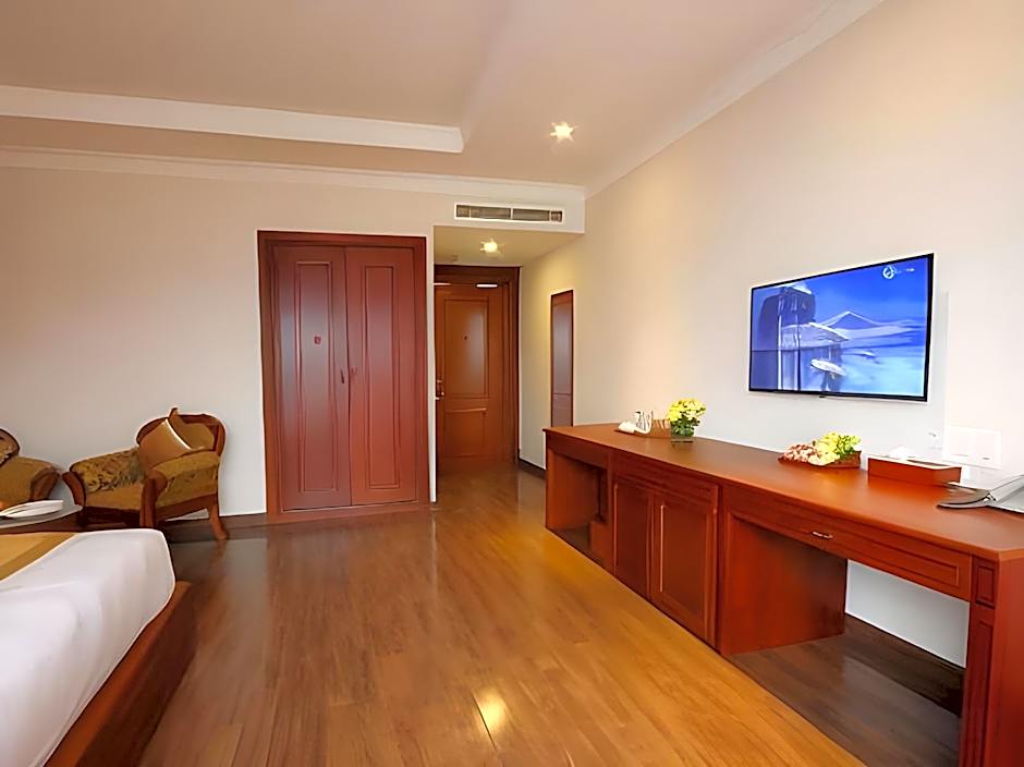 Nha Trang Palace Hotel