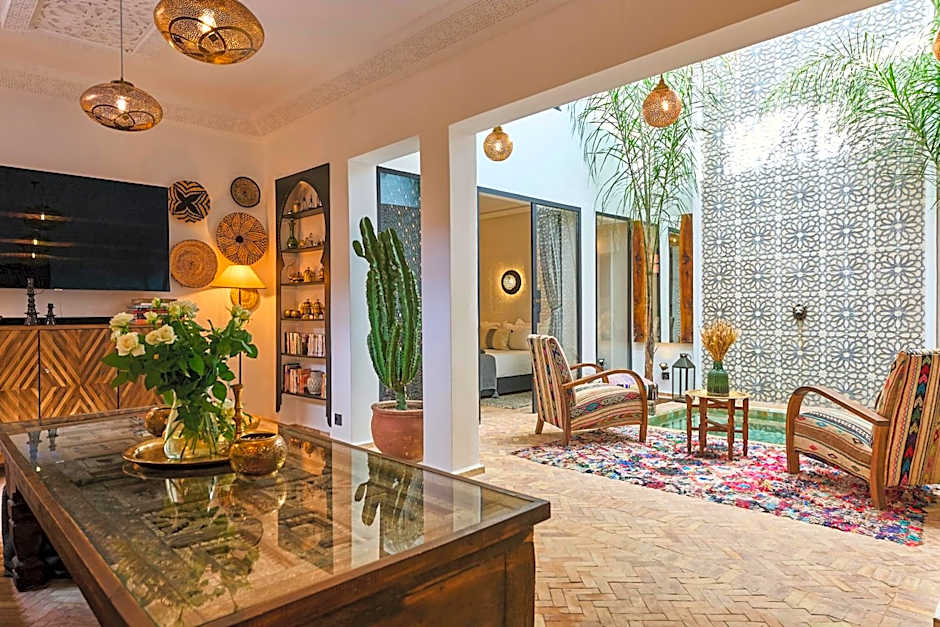 Riad Miloud en exclusivité 10 P au cœur de la Médina