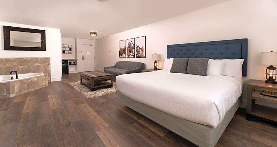 Photo 1 of 5 of Designer 1 King Bed with Sofabed Suite, Jetted Tub, Mountain View