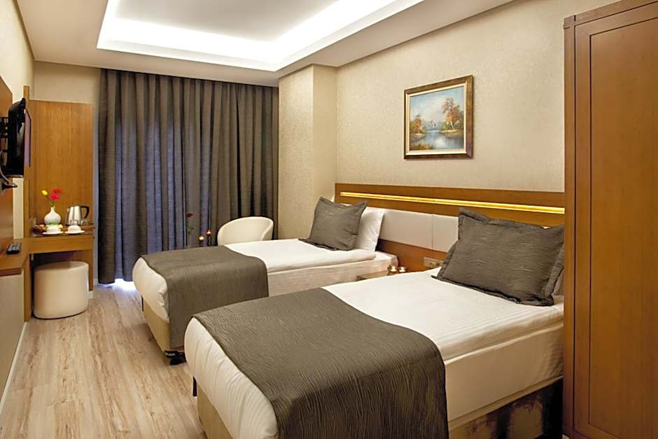 Photo 1 of 11 of Standard 1 Double Bed or 2 Beds
